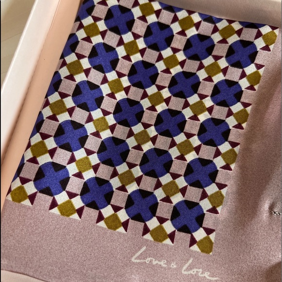 Lilac Geometric Neckerchief - Picture 2 of 3